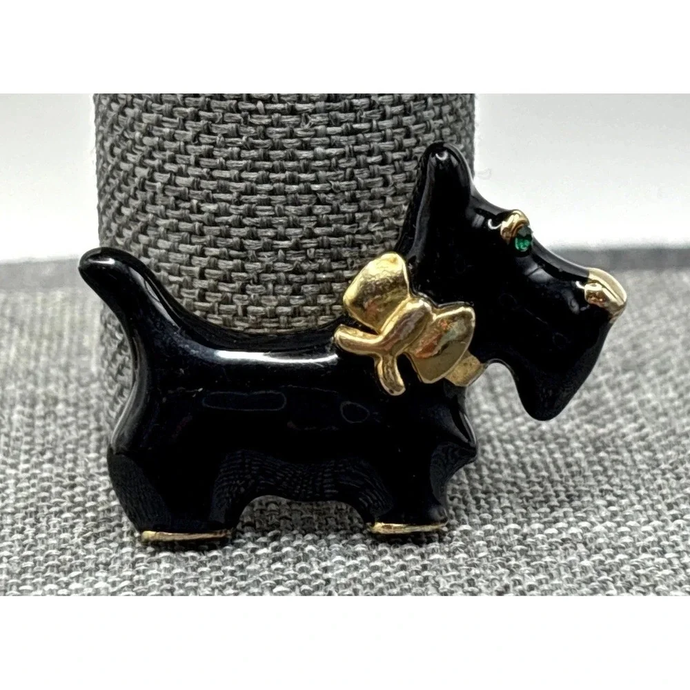 Vintage Black Enamel Scottie Dog Gold Tone Brooch Pin Green Crystal Eyes